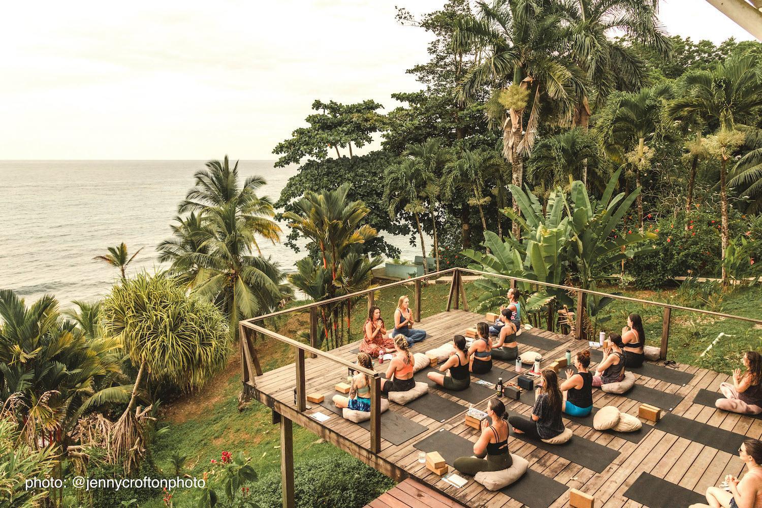 Bird Island Bungalows Bocas del Toro Exterior photo