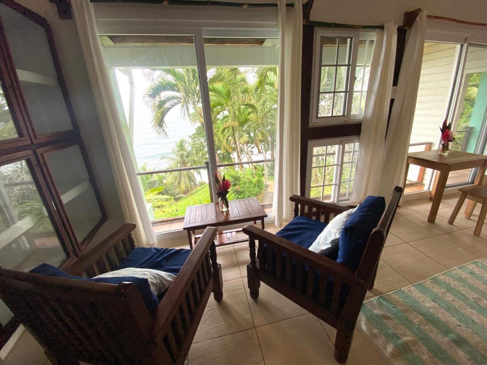 Bird Island Bungalows Bocas del Toro Exterior photo