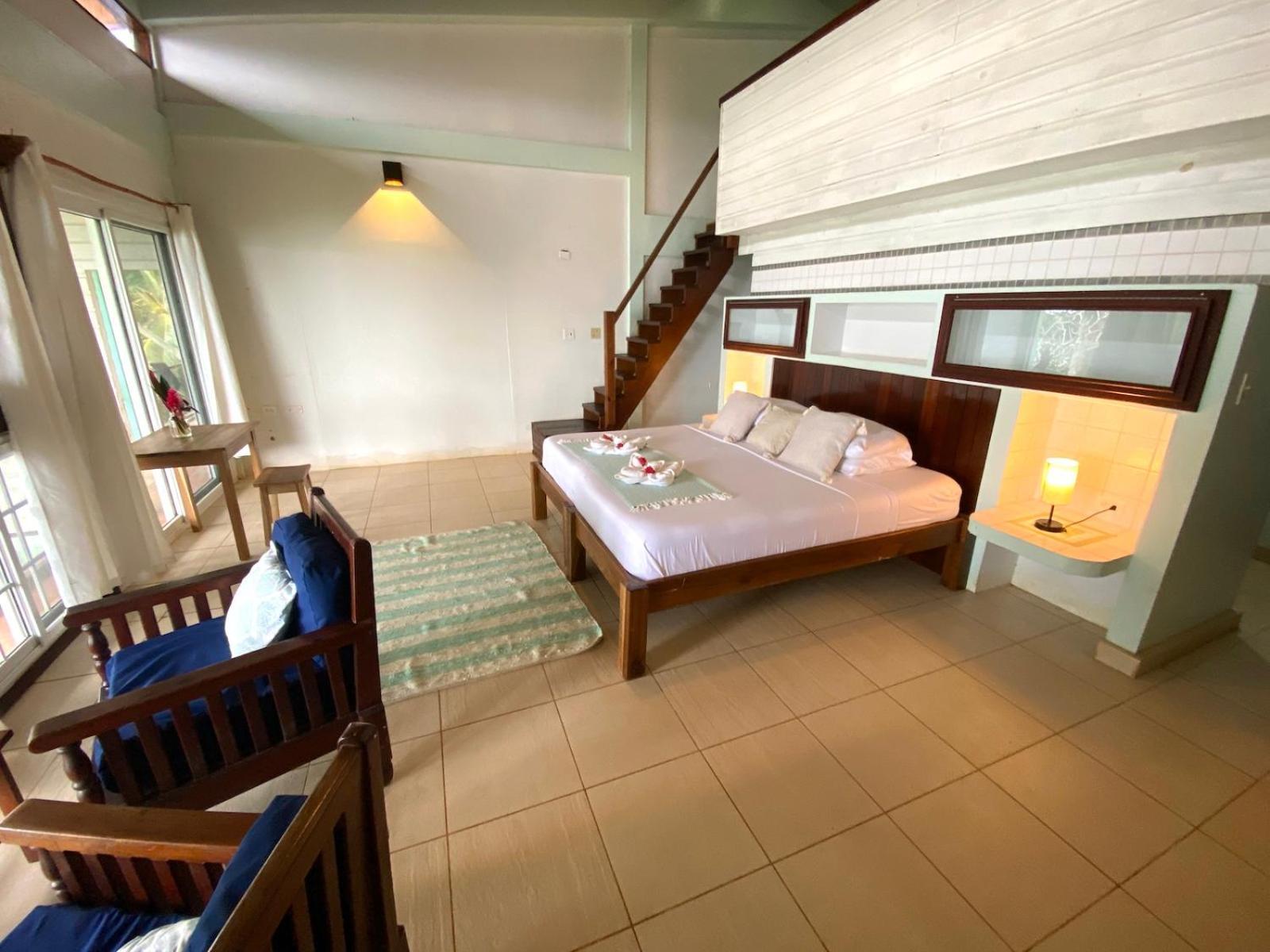 Bird Island Bungalows Bocas del Toro Exterior photo